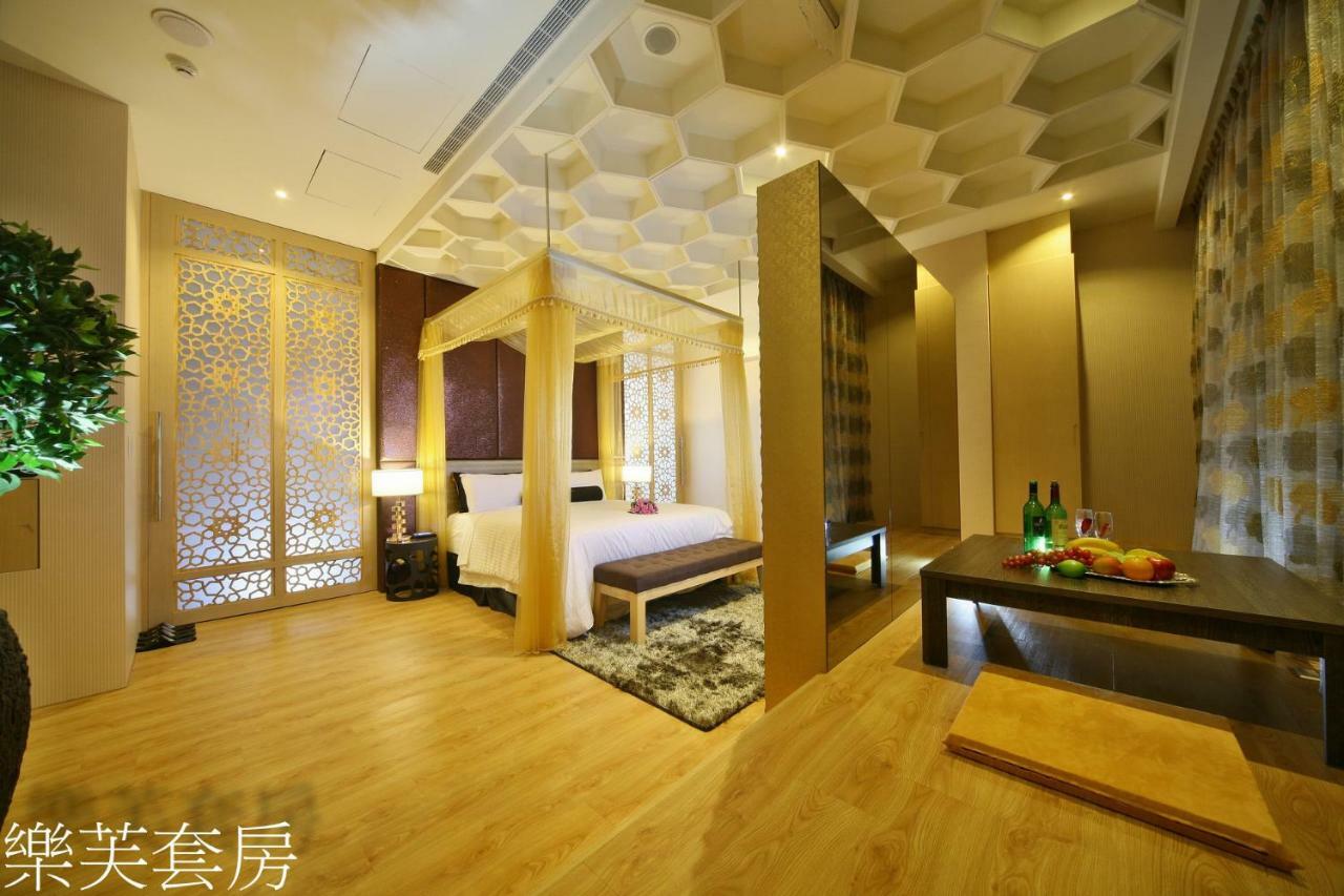 Doule Motel Taichung Luaran gambar