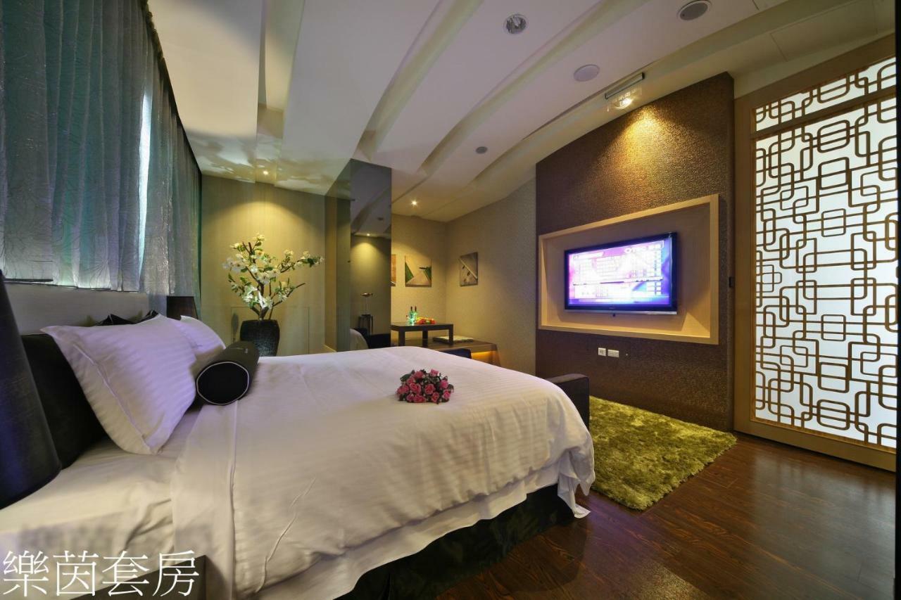 Doule Motel Taichung Luaran gambar