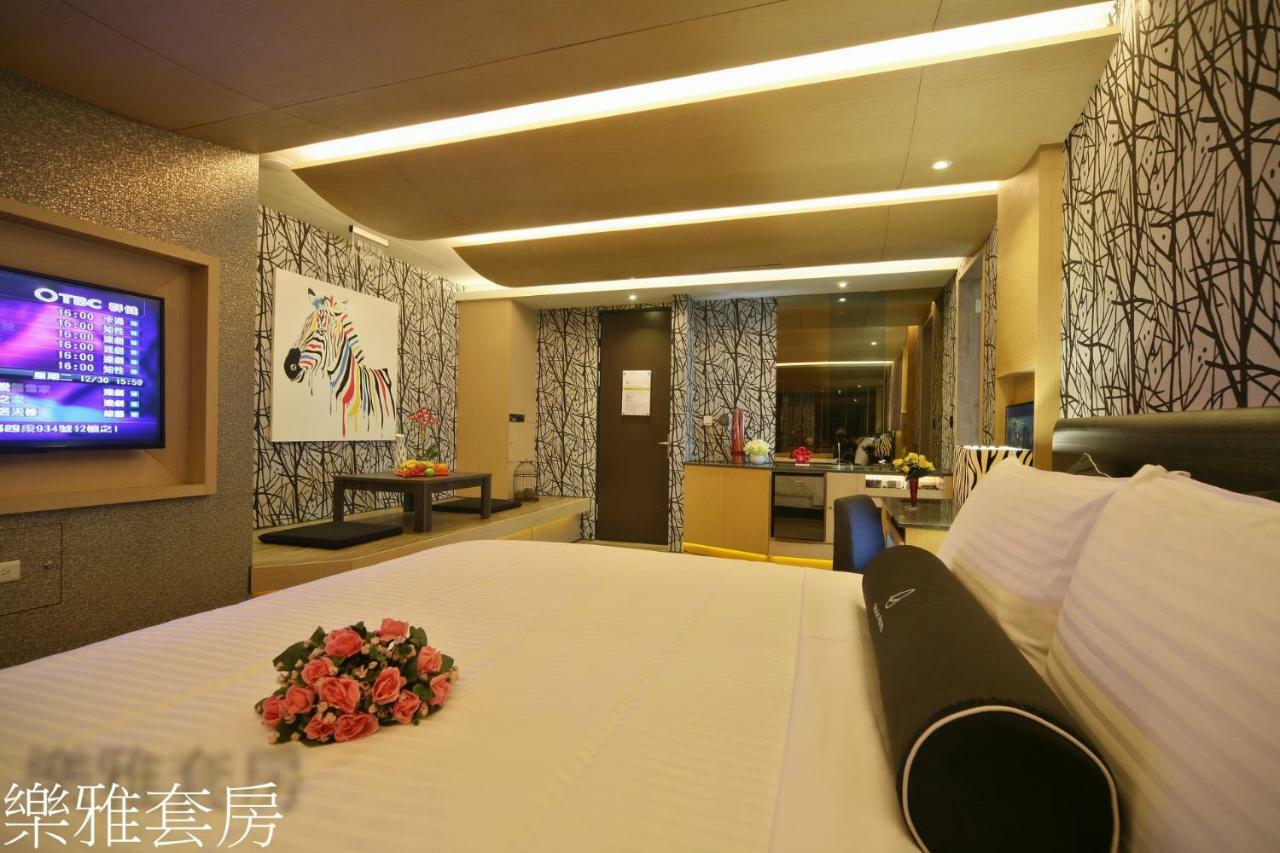 Doule Motel Taichung Luaran gambar