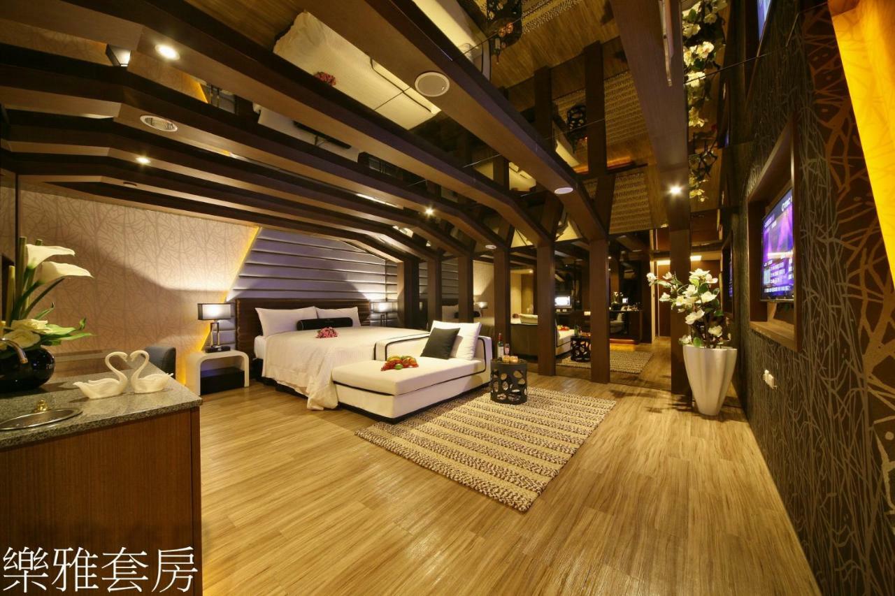 Doule Motel Taichung Luaran gambar