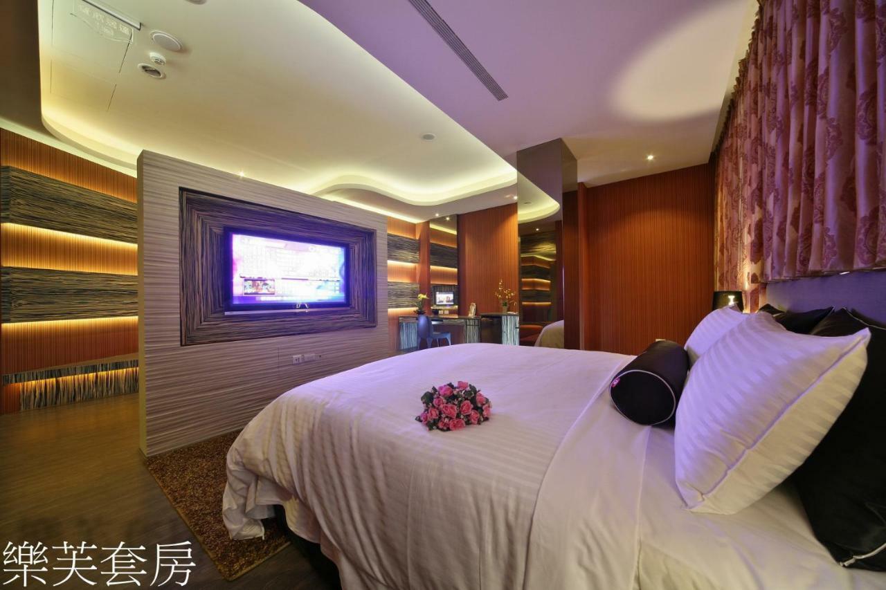 Doule Motel Taichung Luaran gambar